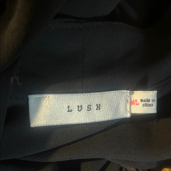 Lush Black and Tan Cardigan sheerwith Timeless Elegance - Picture 7 of 7